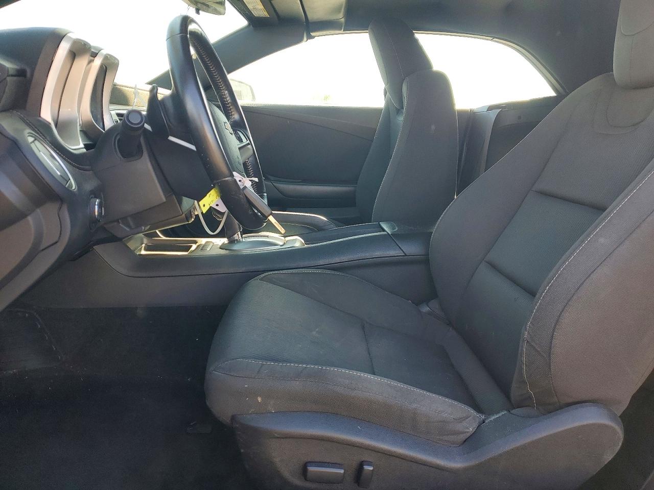 2015 CHEVROLET CAMARO LT photo 13
