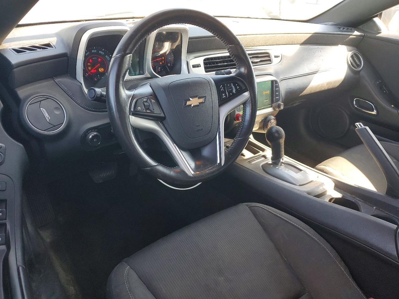2015 CHEVROLET CAMARO LT photo 15