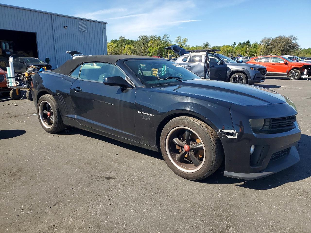 2015 CHEVROLET CAMARO LT photo 7