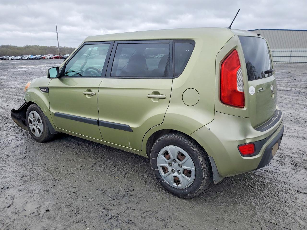 2013 KIA SOUL BASE photo 2