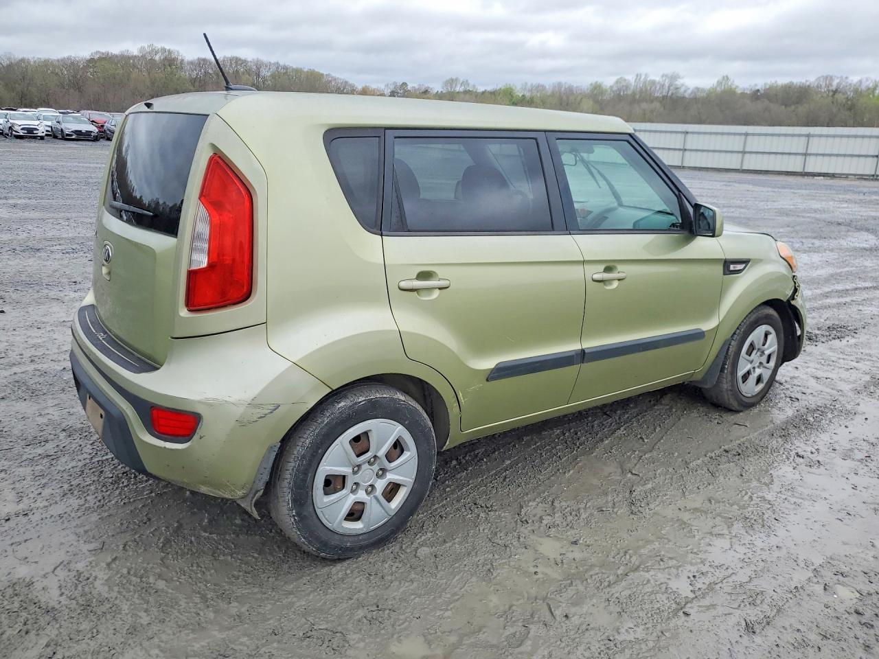2013 KIA SOUL BASE photo 3