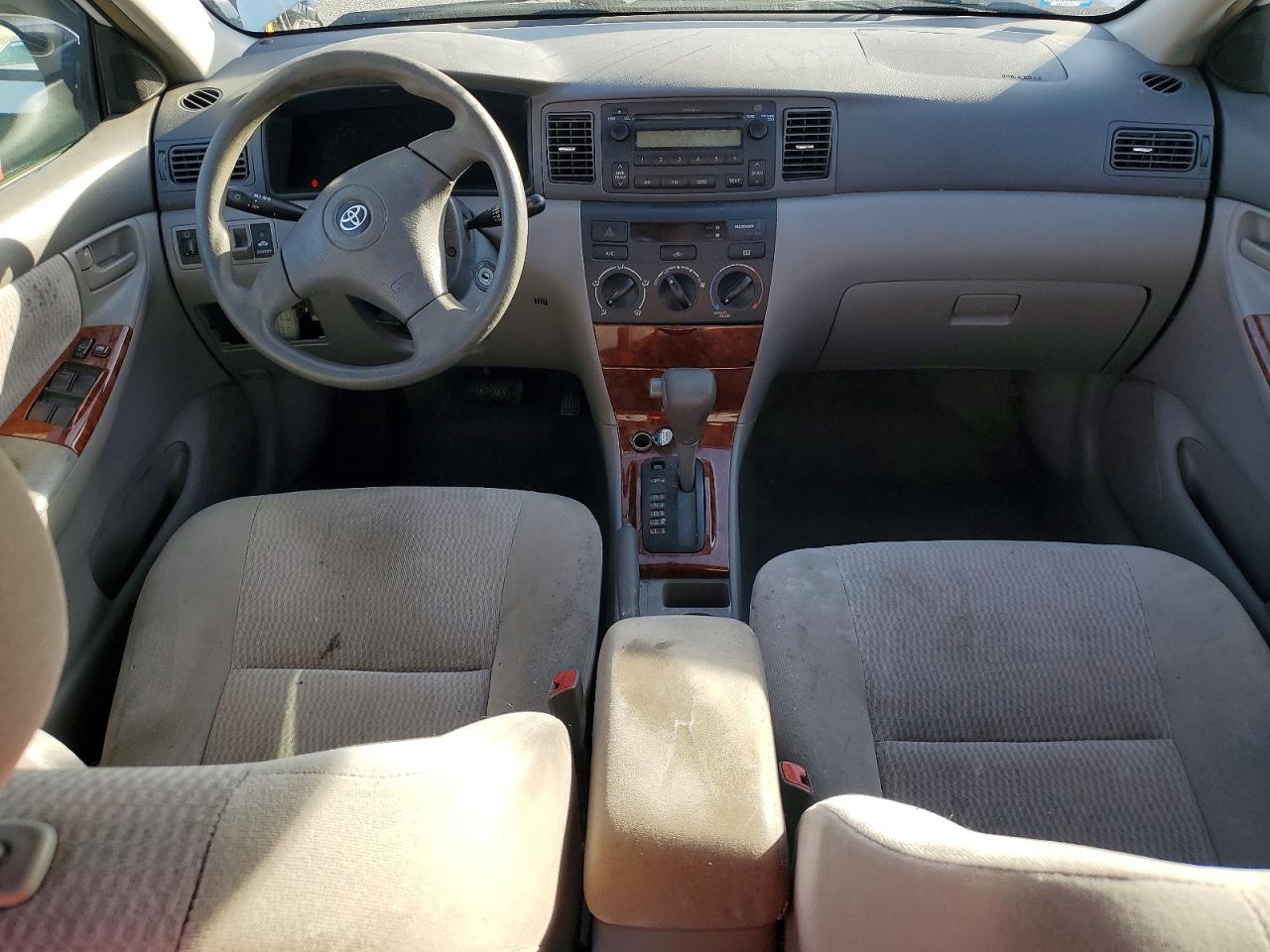 2006 TOYOTA COROLLA LE photo 8
