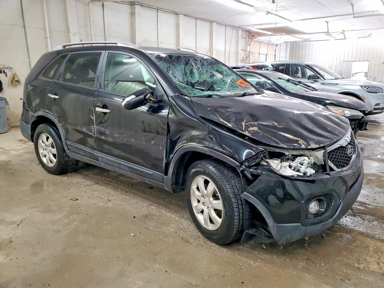 2011 KIA SORENTO LX photo 7