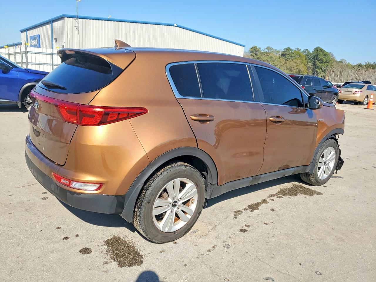 2018 KIA SPORTAGE LX photo 3