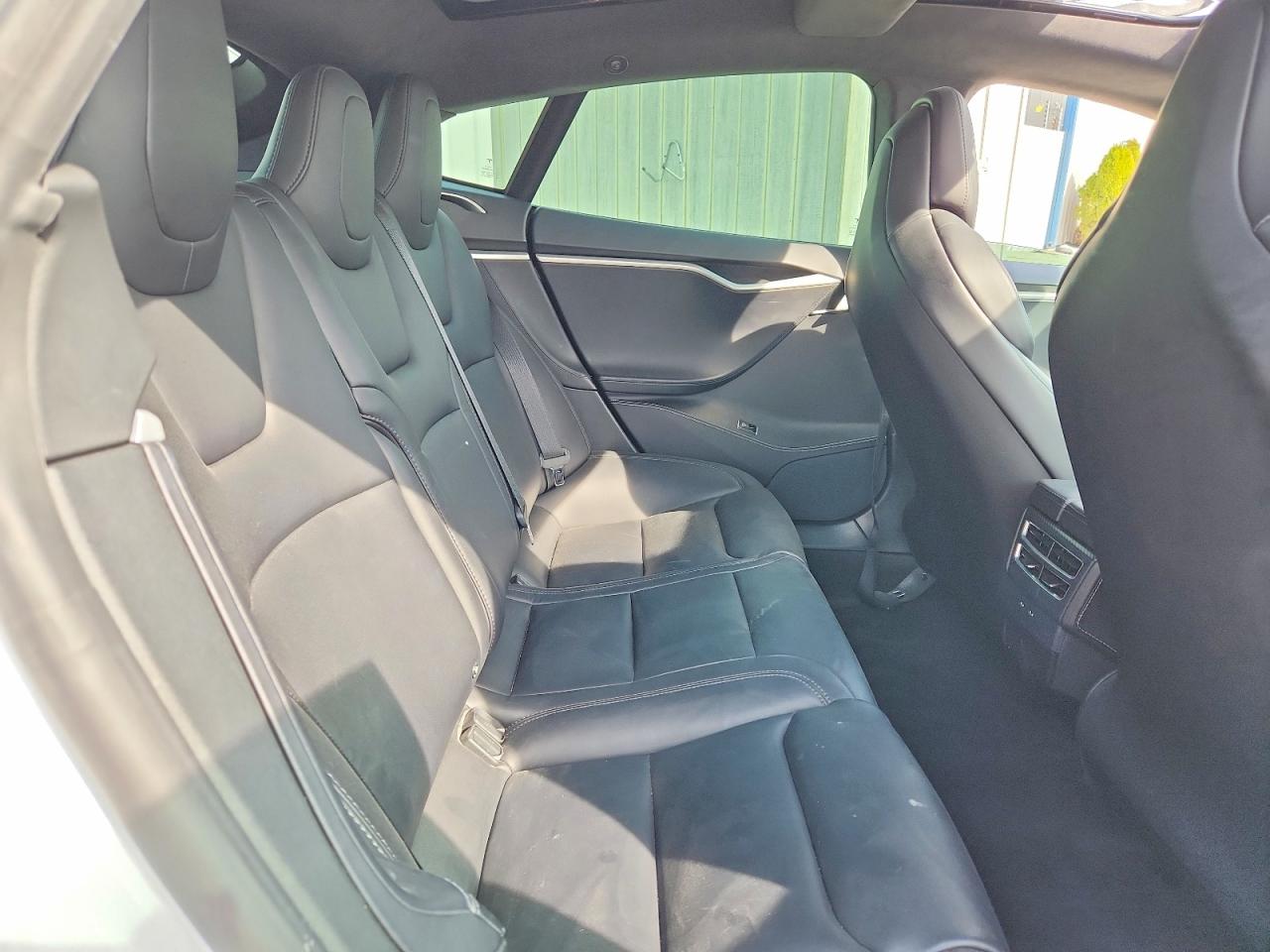2018 TESLA MODEL S photo 10