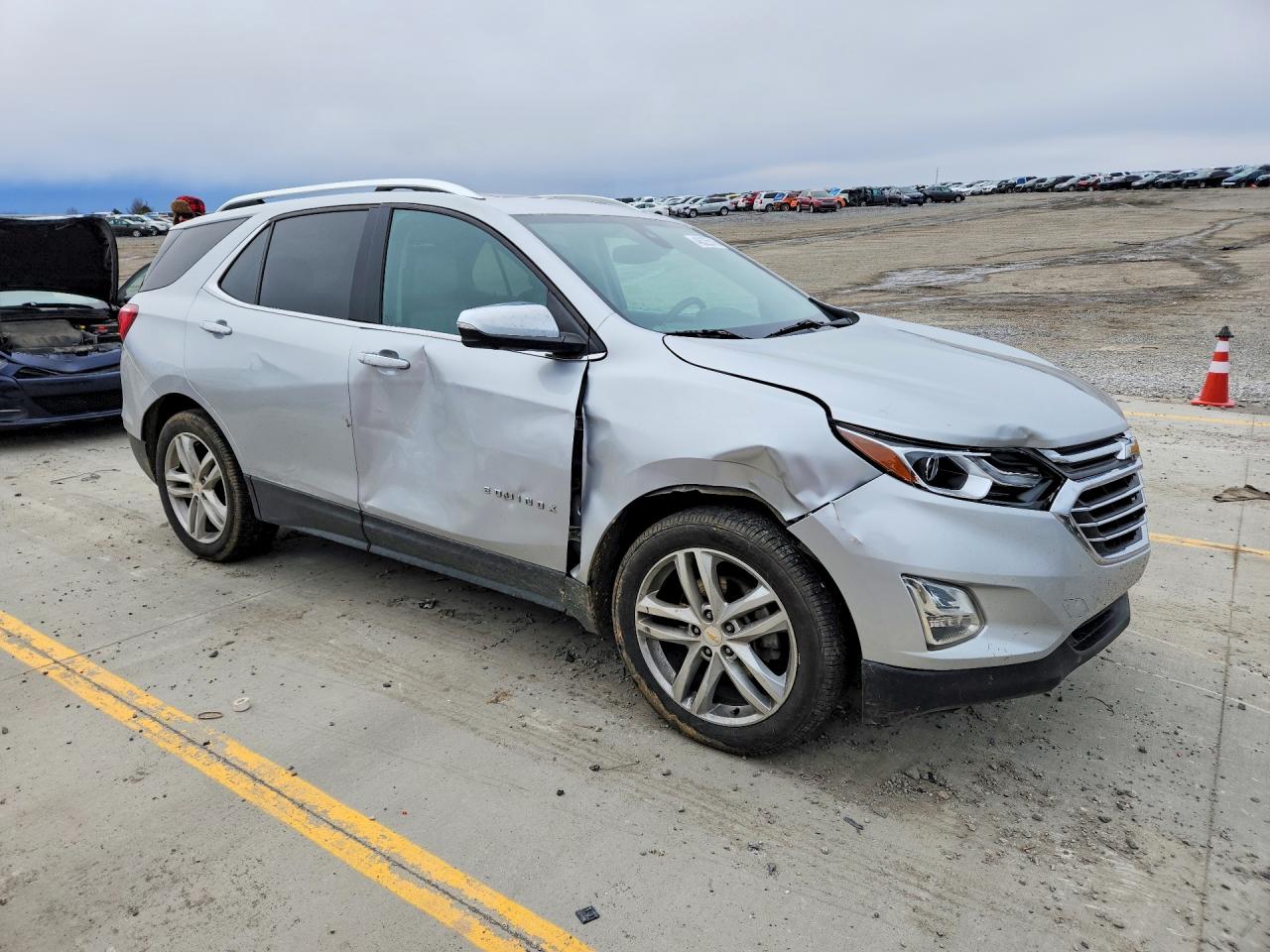 2020 CHEVROLET EQUINOX PREMIER photo 7