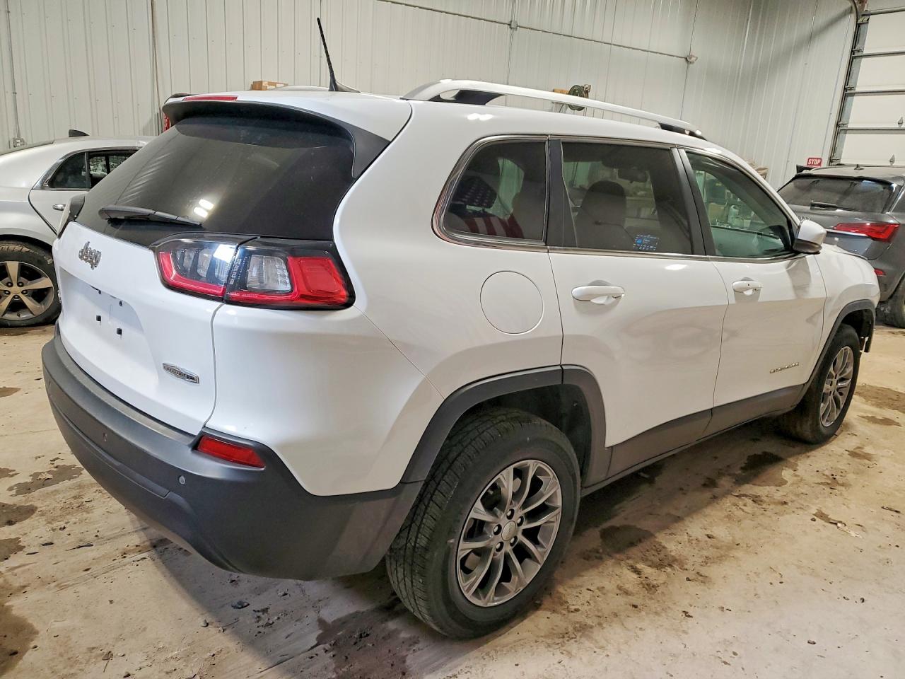 2019 JEEP CHEROKEE LATITUDE PLUS photo 5