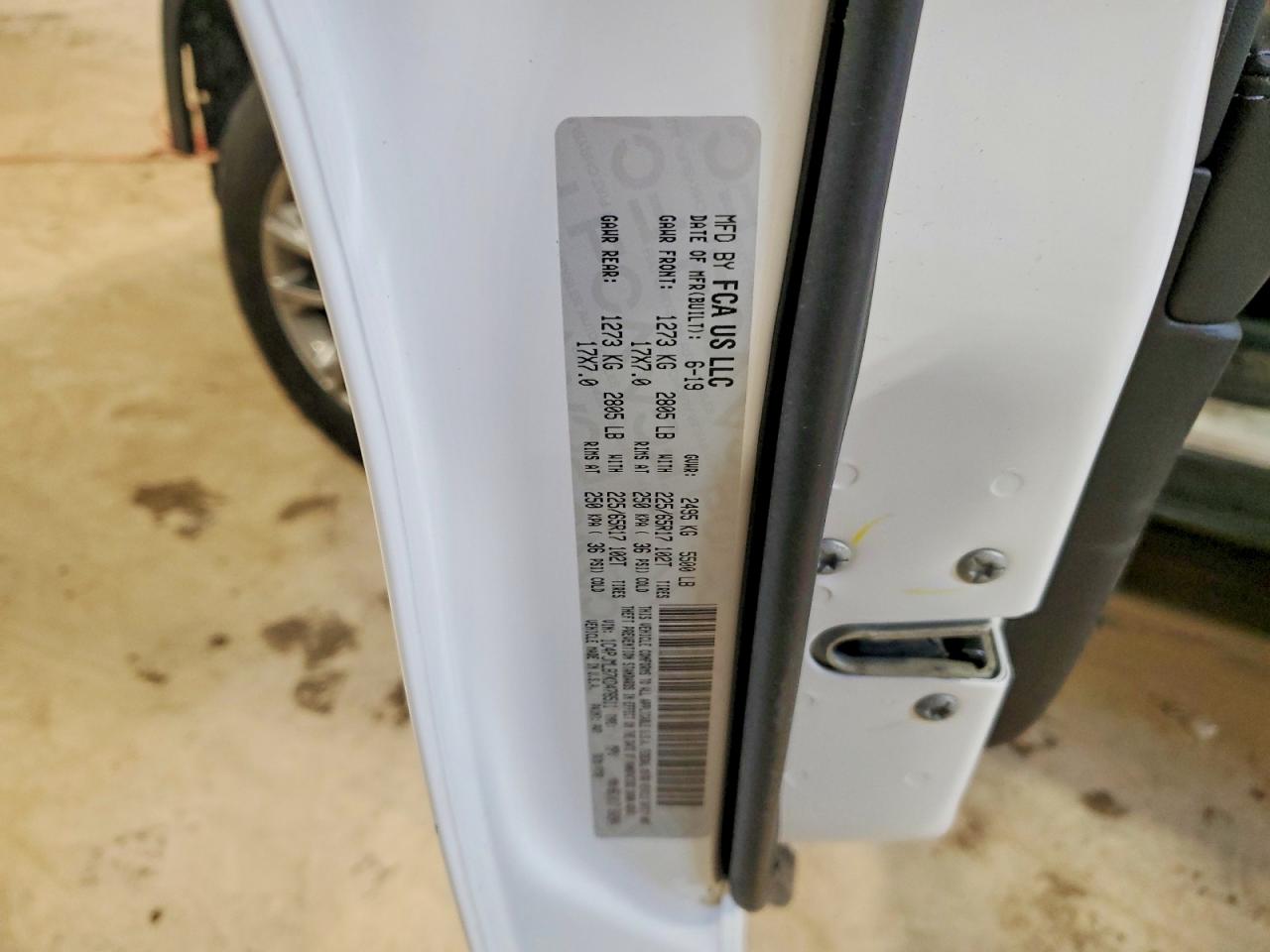 2019 JEEP CHEROKEE LATITUDE PLUS photo 25