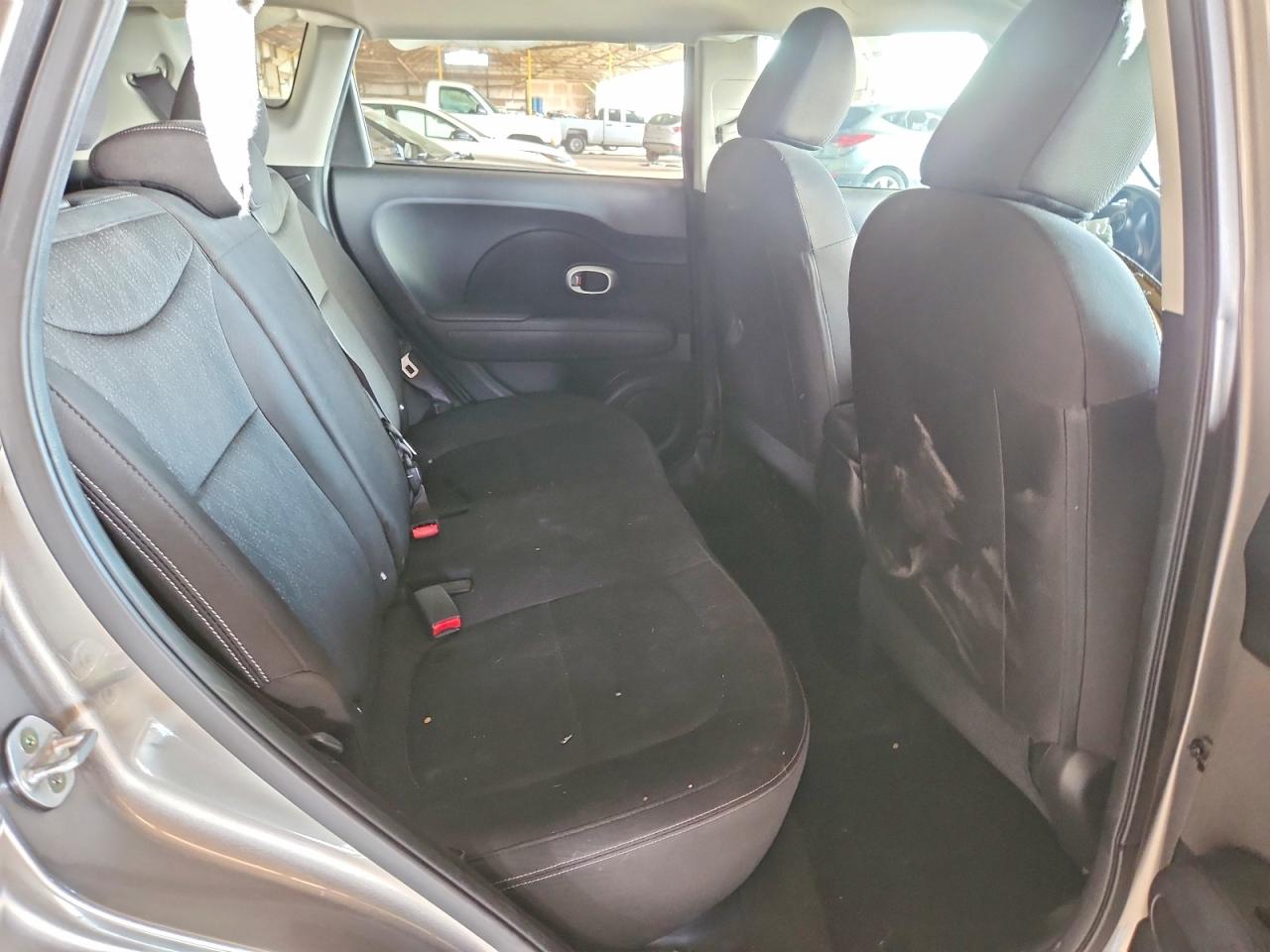 2016 KIA SOUL BASE photo 10