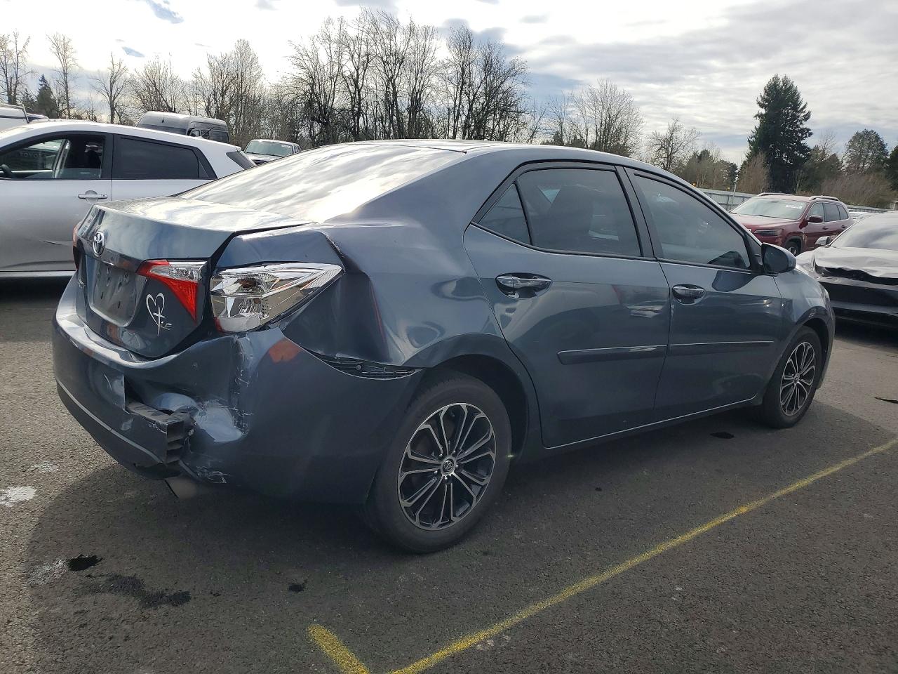 2014 TOYOTA COROLLA LE photo 7
