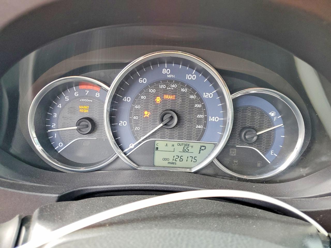 2014 TOYOTA COROLLA LE photo 25