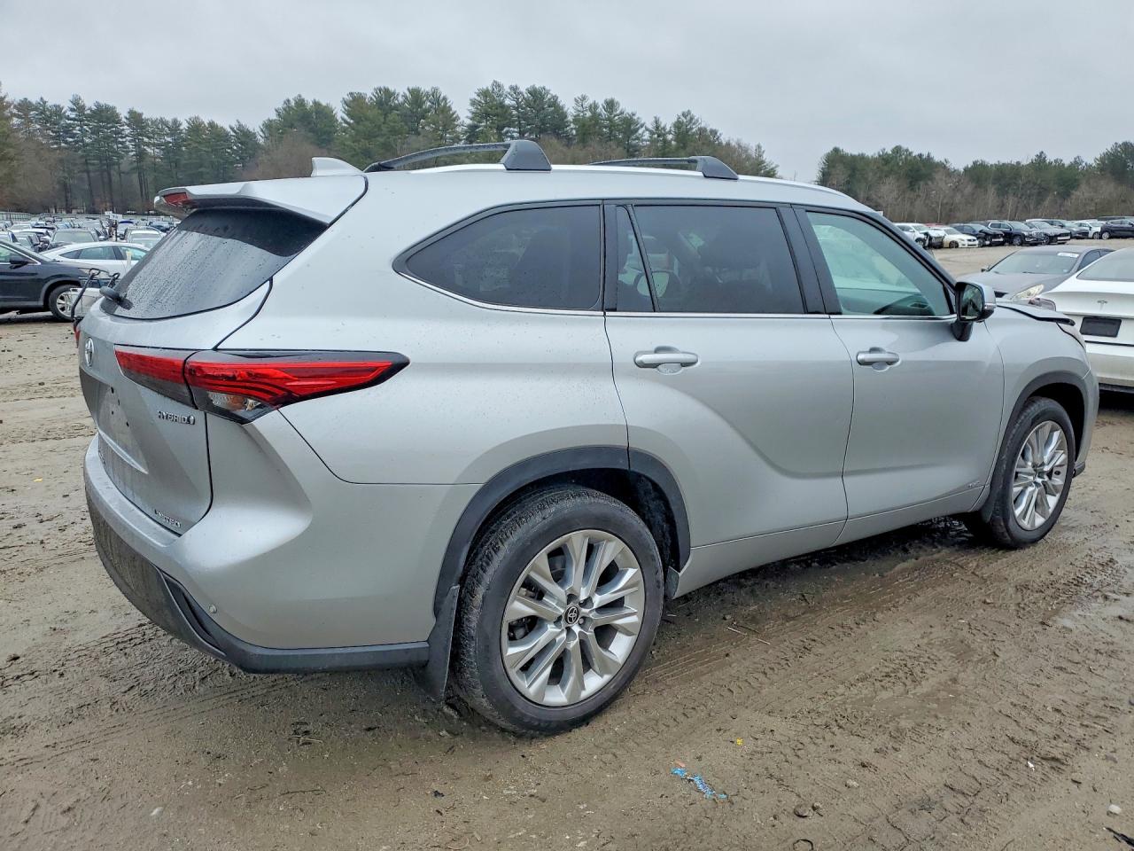 2023 TOYOTA HIGHLANDER HYBRID LIMITED photo 7