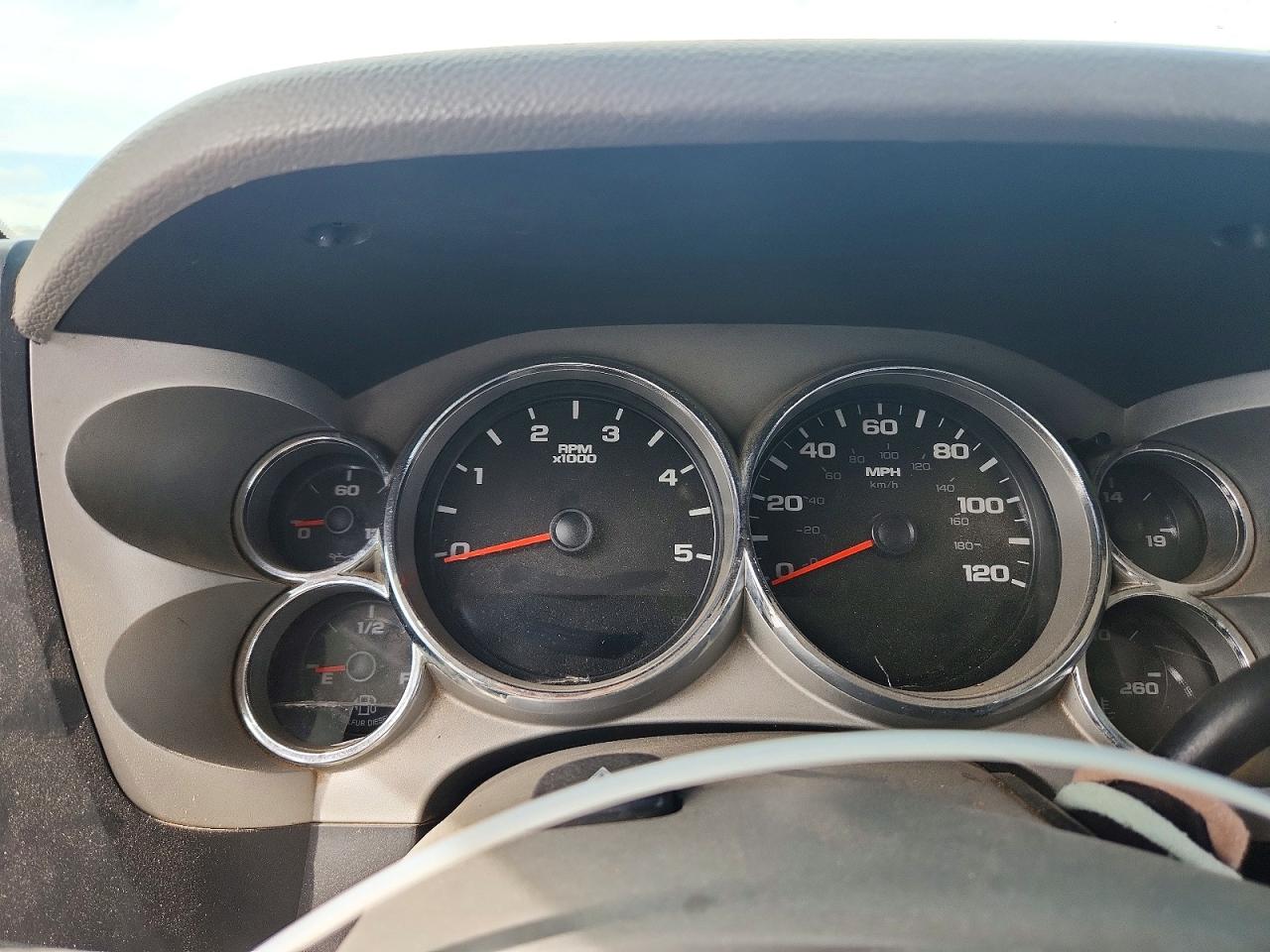 2008 GMC SIERRA K3500 photo 9