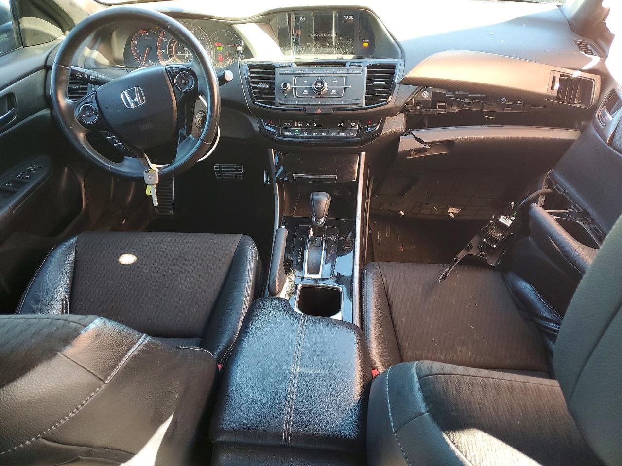 2017 HONDA ACCORD SPORT photo 22
