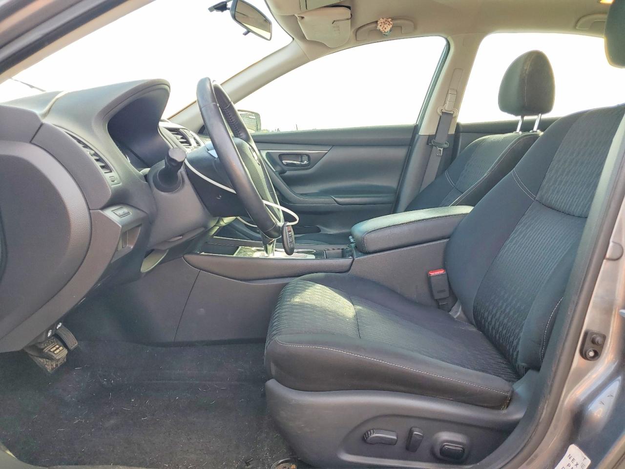 2018 NISSAN ALTIMA 2.5 SV photo 19