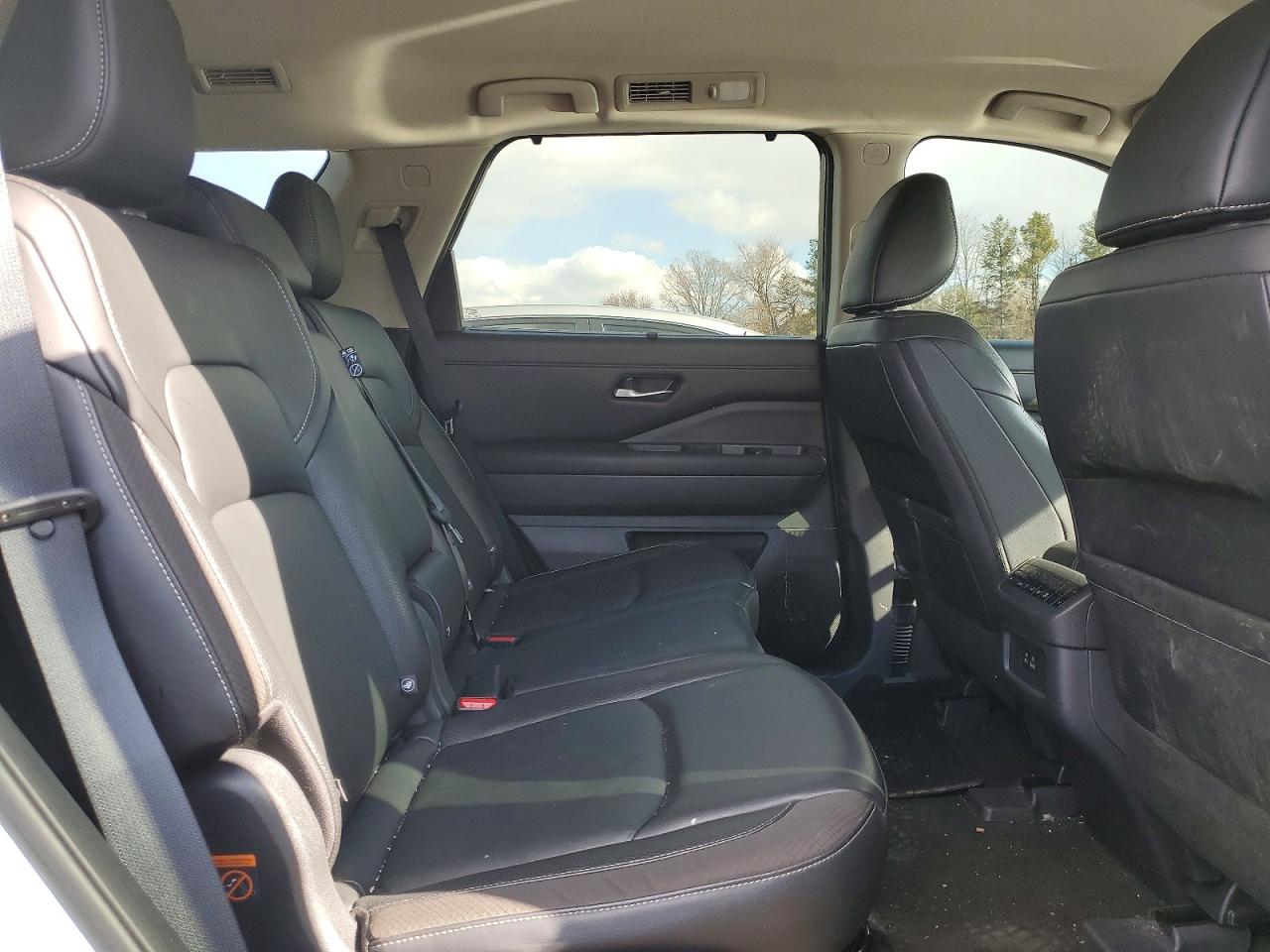 2023 NISSAN PATHFINDER SL photo 21