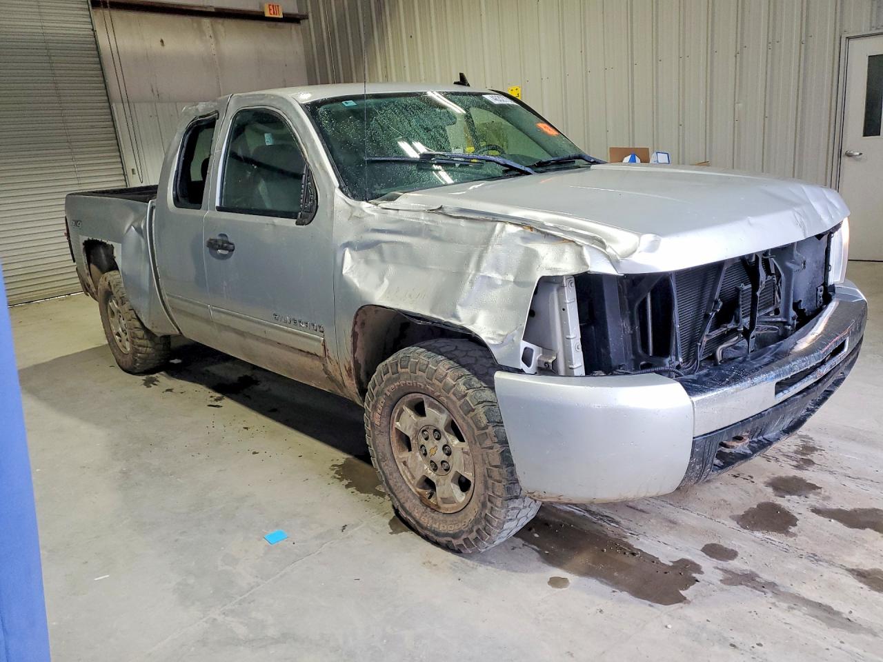 2010 CHEVROLET SILVERADO K1500 LT photo 4
