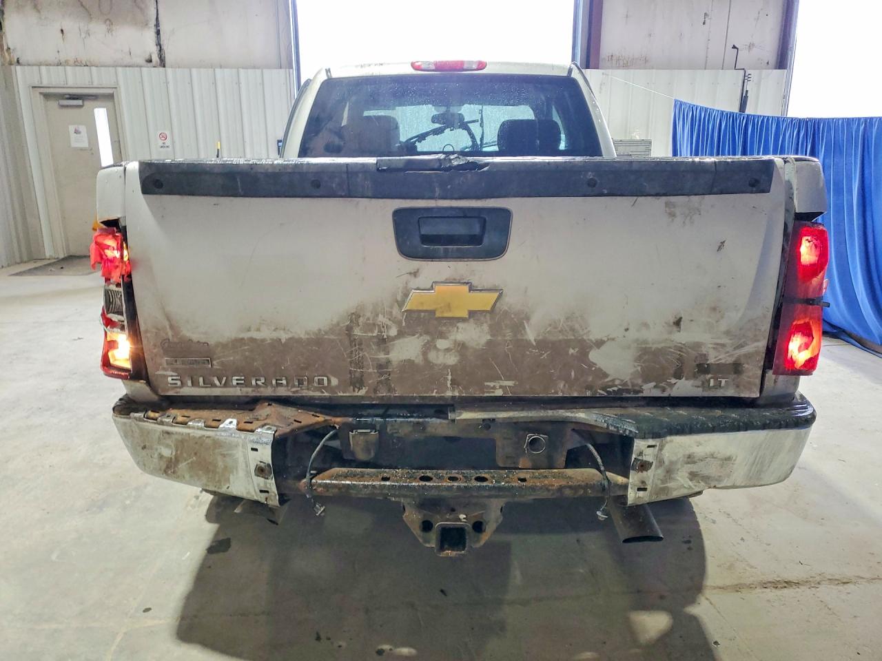 2010 CHEVROLET SILVERADO K1500 LT photo 6