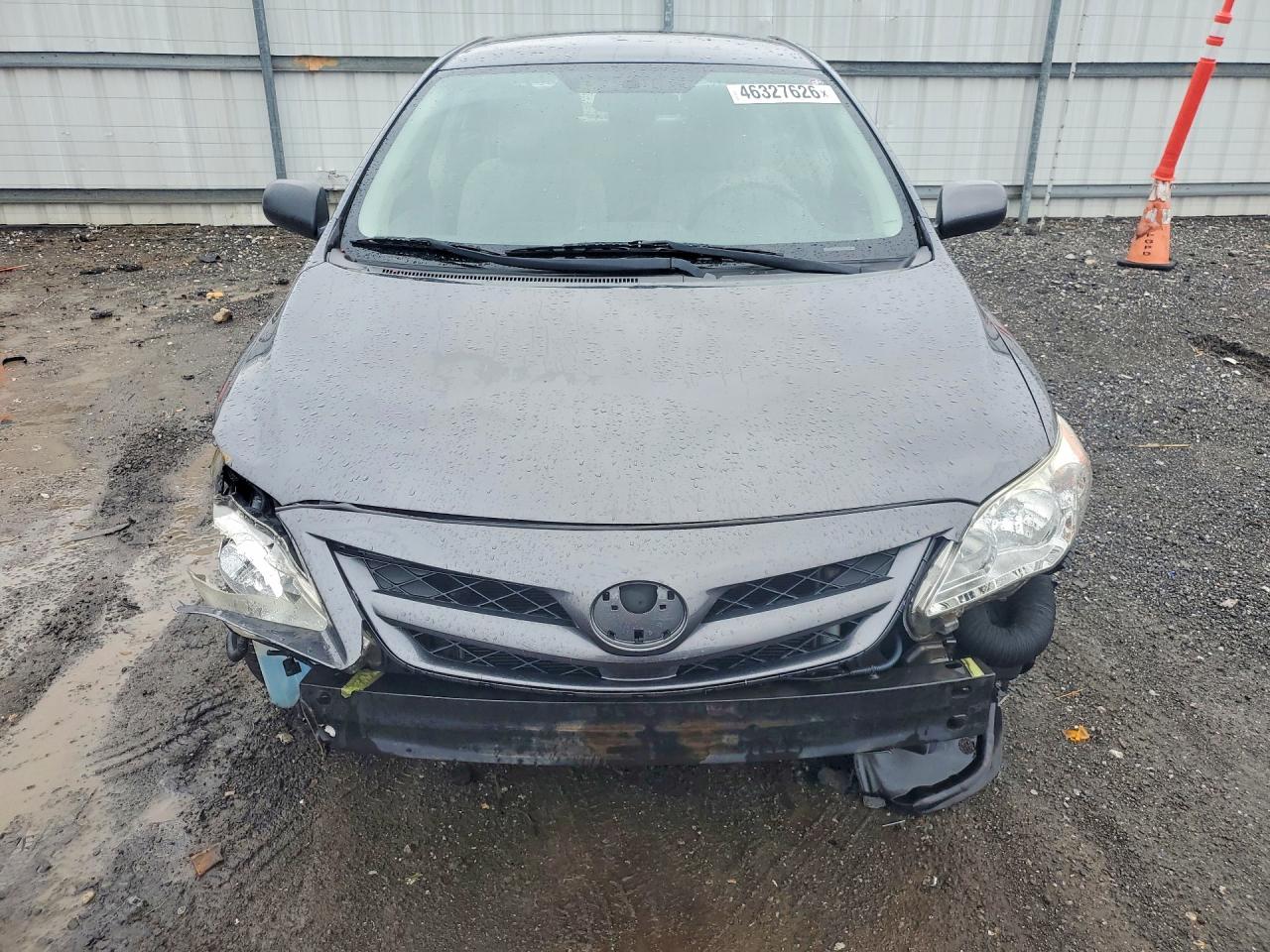 2011 TOYOTA COROLLA LE photo 9