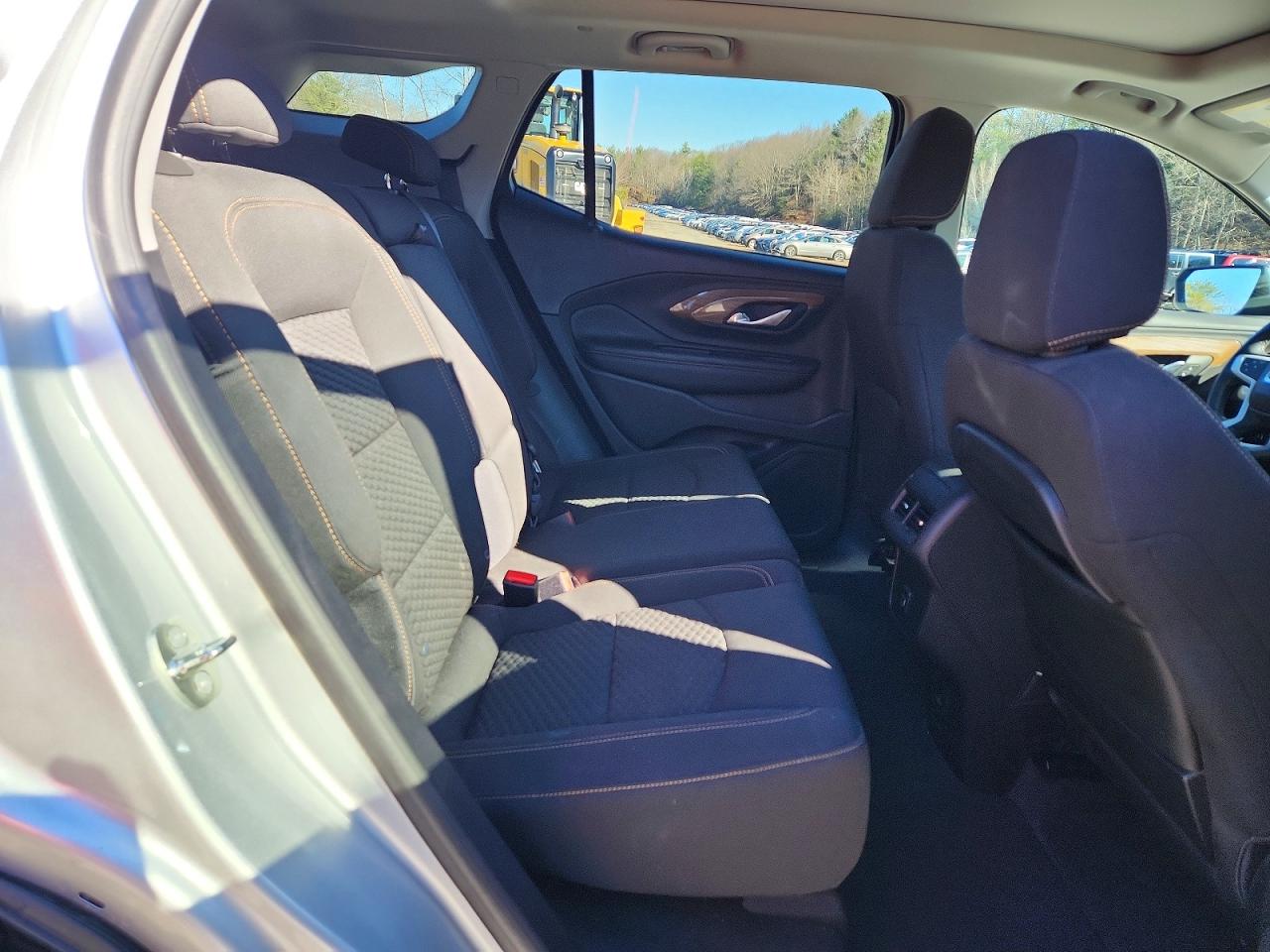 2018 GMC TERRAIN SLE photo 28