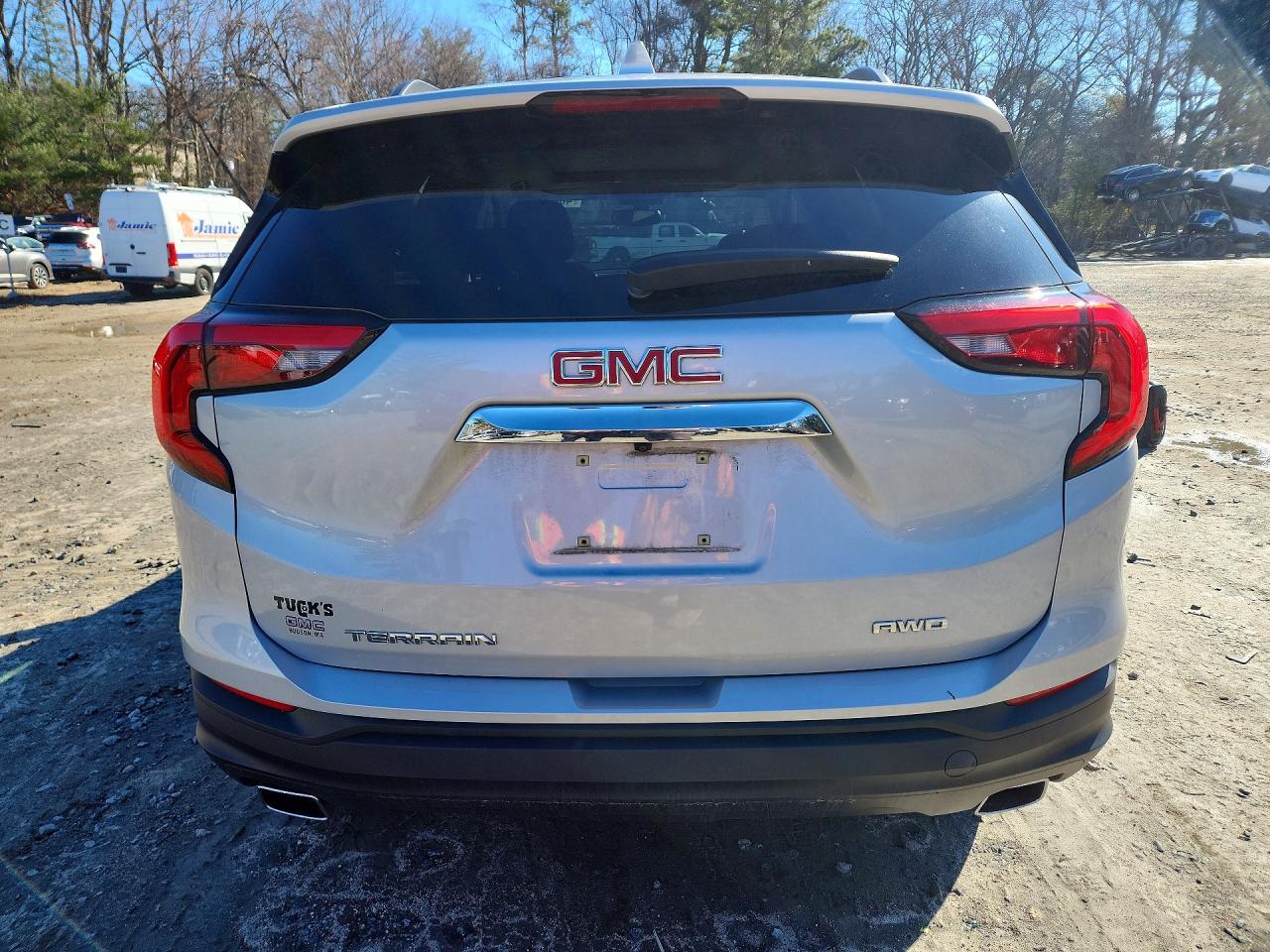 2018 GMC TERRAIN SLE photo 16