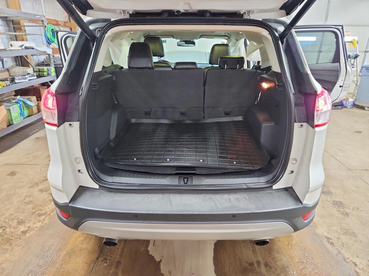 2016 FORD ESCAPE TITANIUM photo 16