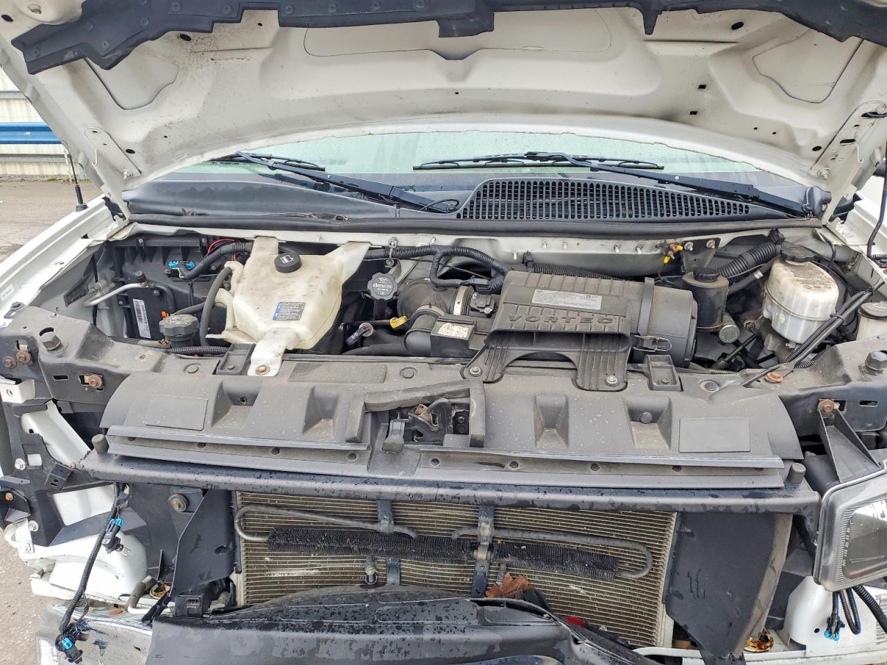 2018 CHEVROLET EXPRESS UTILITY / SERVICE TRUCK photo 11