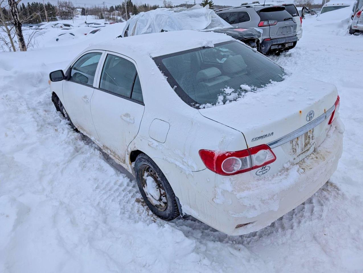 2013 TOYOTA COROLLA L photo 4