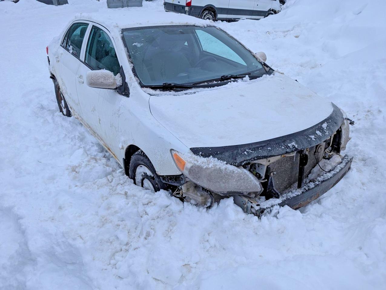 2013 TOYOTA COROLLA L photo 10