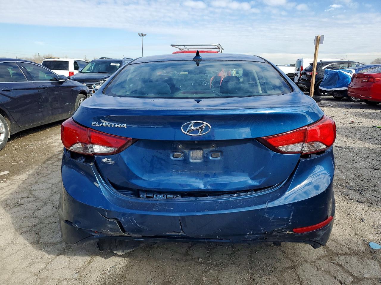 2015 HYUNDAI ELANTRA SE photo 6