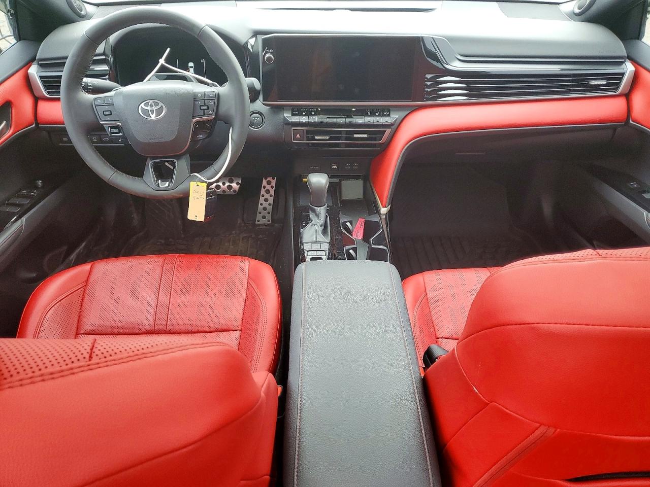 2025 TOYOTA CAMRY XSE photo 15