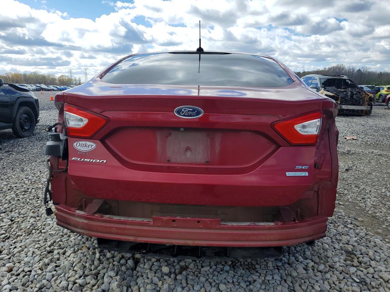 2015 FORD FUSION SE photo 16