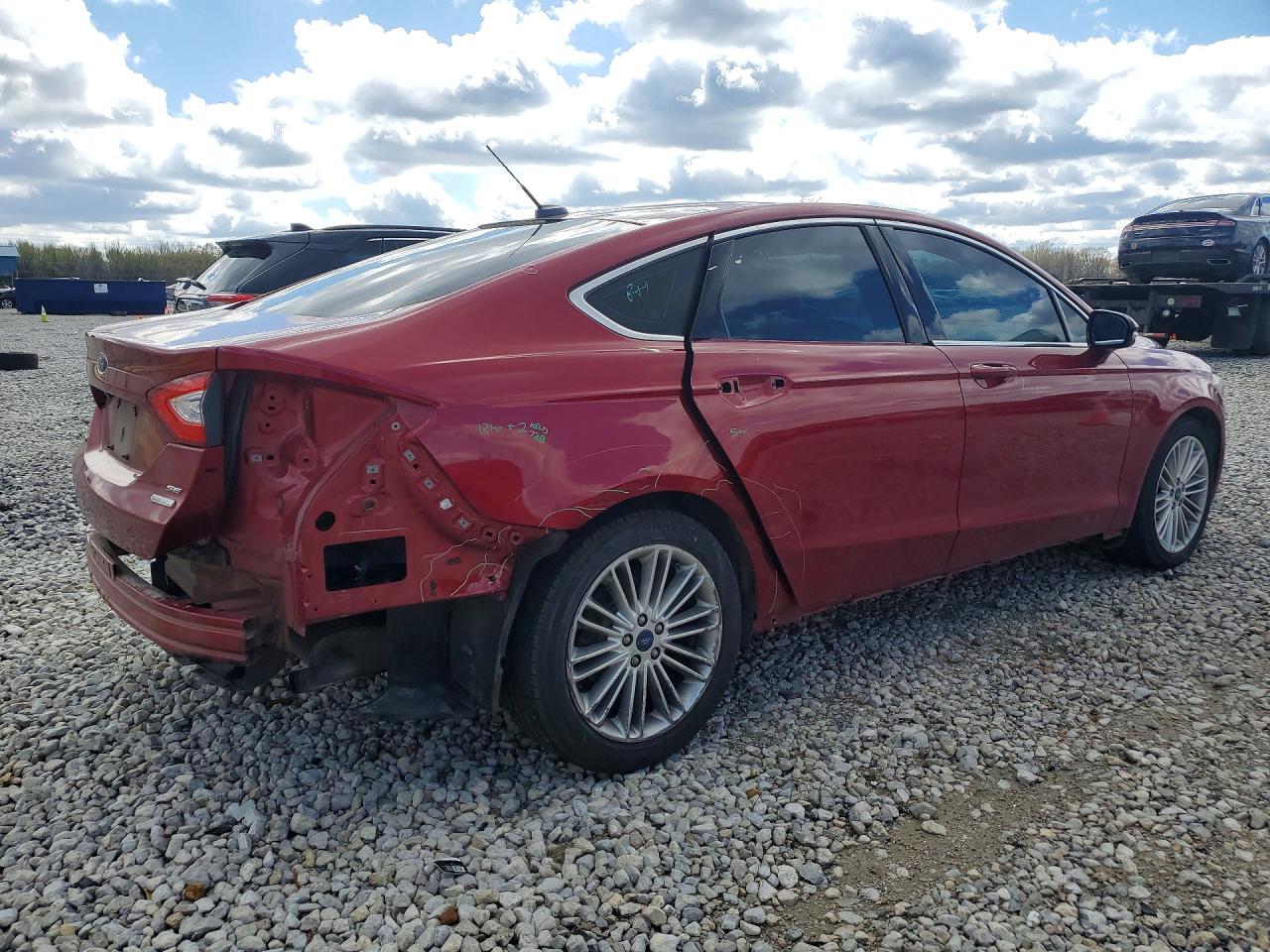 2015 FORD FUSION SE photo 7