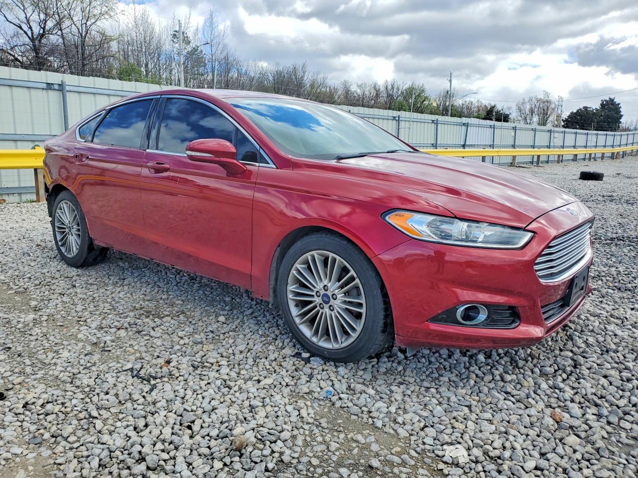 2015 FORD FUSION SE photo 10