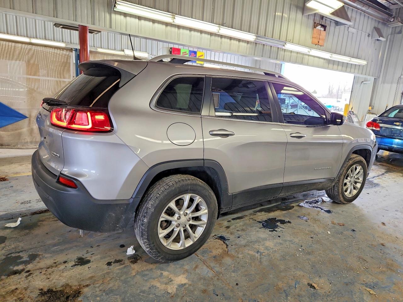 2019 JEEP CHEROKEE LATITUDE photo 7