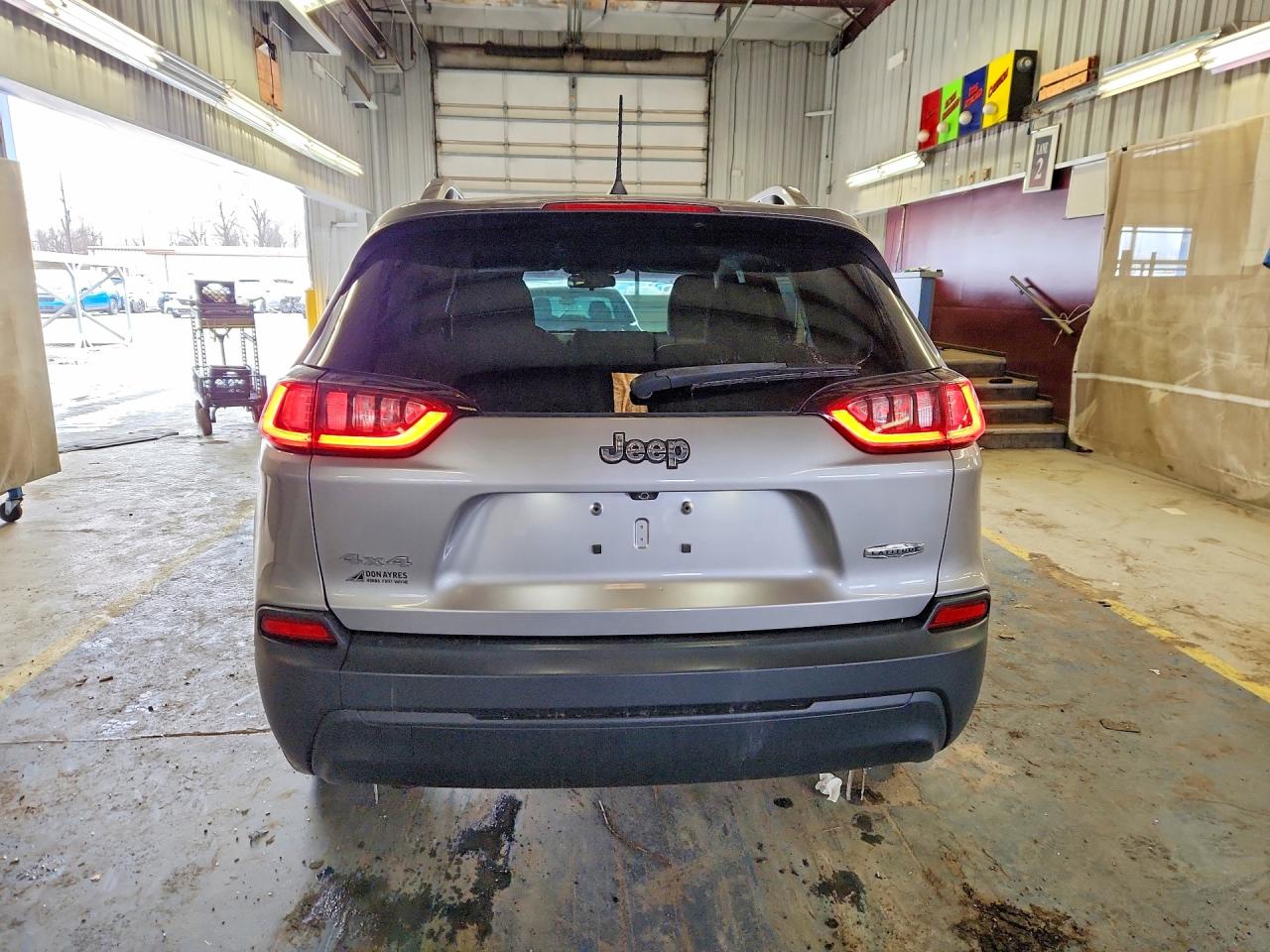 2019 JEEP CHEROKEE LATITUDE photo 16