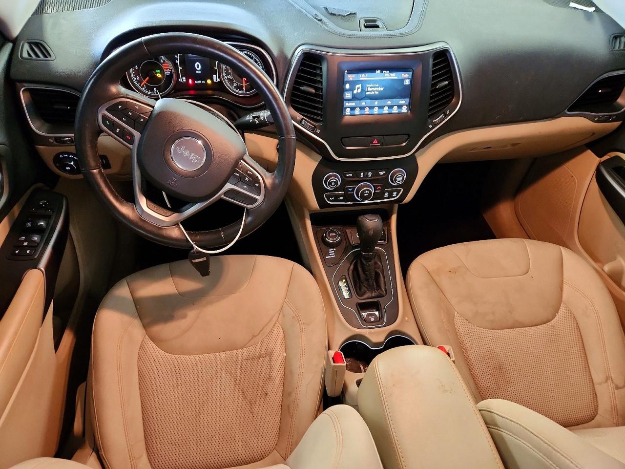 2019 JEEP CHEROKEE LATITUDE photo 22