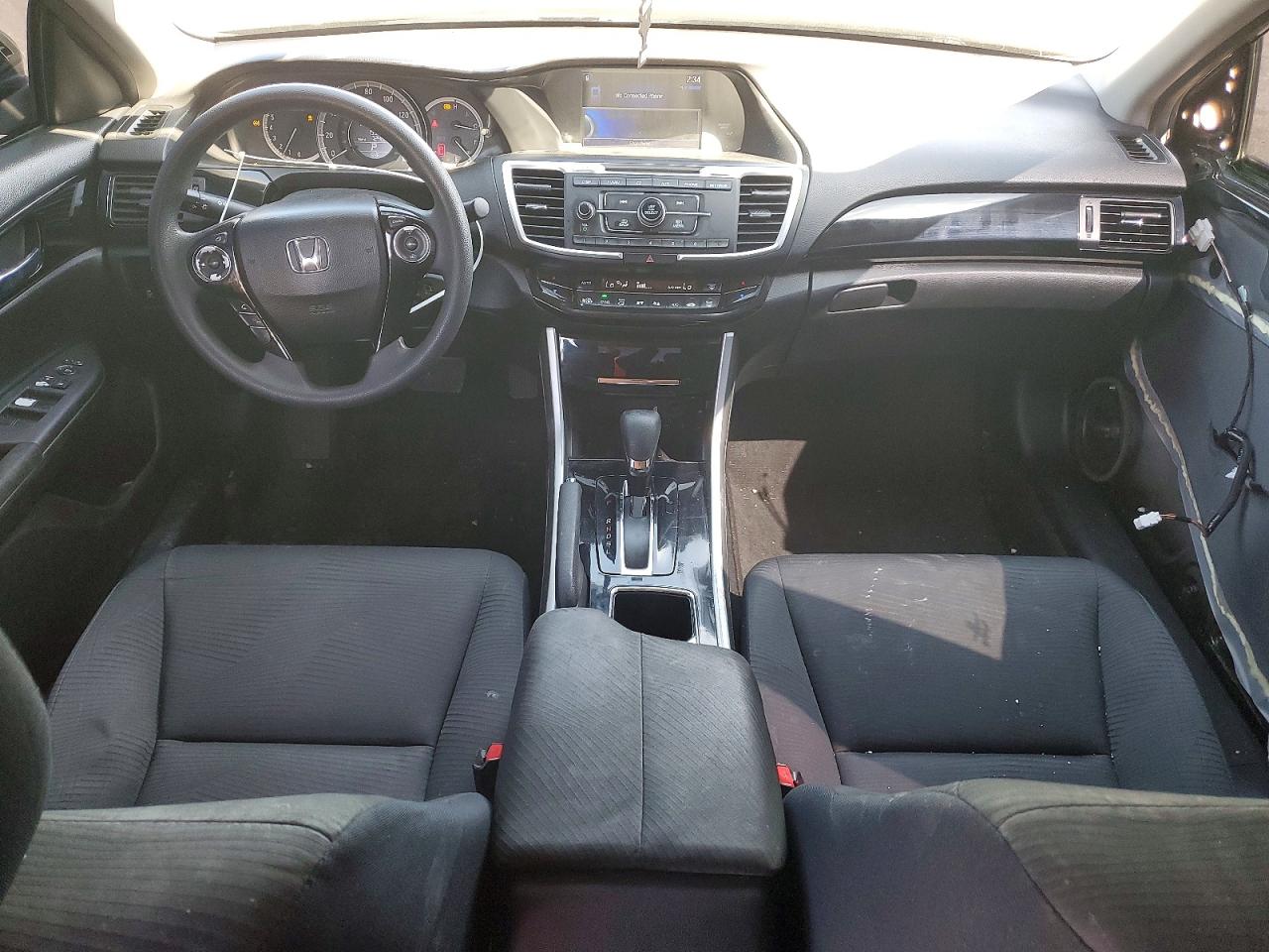 2017 HONDA ACCORD LX photo 15