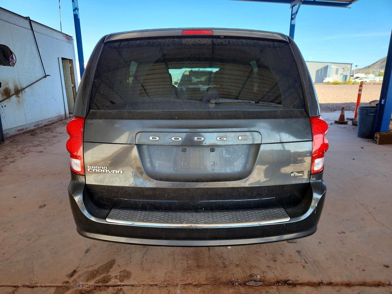 2012 DODGE GRAND CARAVAN SXT photo 6