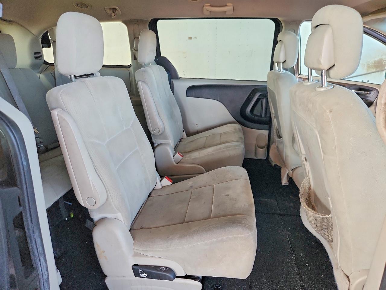 2012 DODGE GRAND CARAVAN SXT photo 11