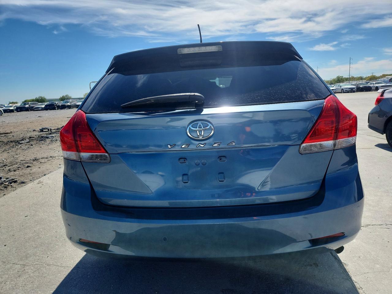 2010 TOYOTA VENZA FWD 4CYL photo 6