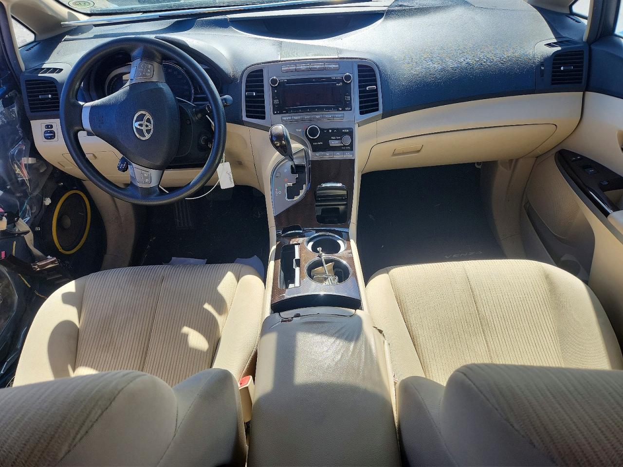 2010 TOYOTA VENZA FWD 4CYL photo 8