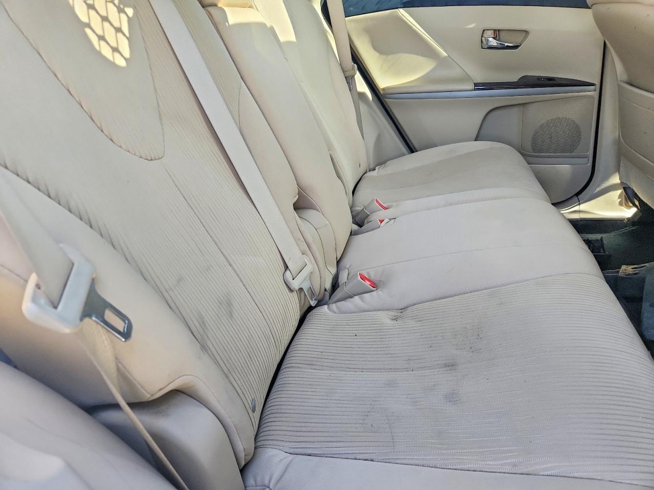 2010 TOYOTA VENZA FWD 4CYL photo 10