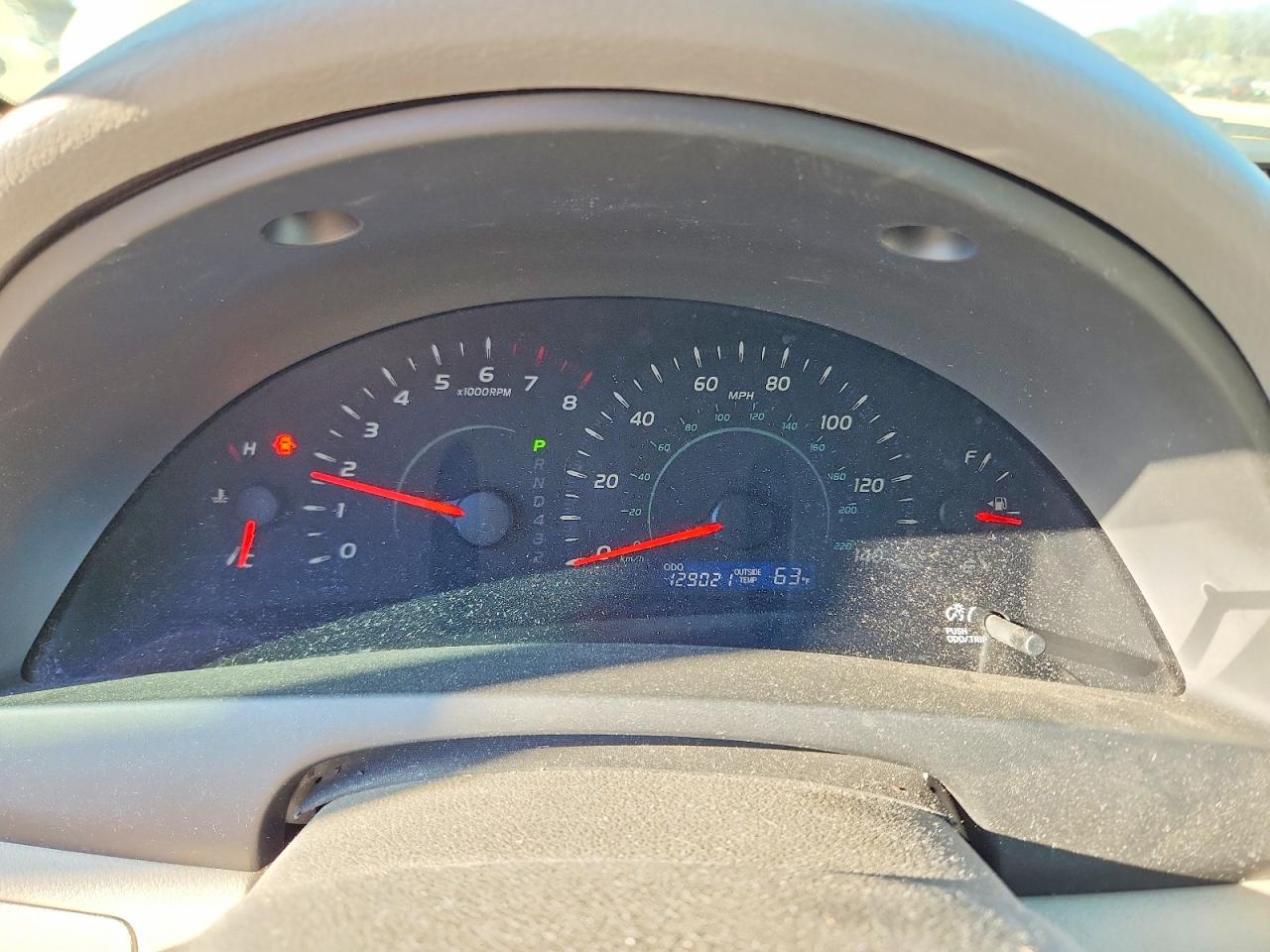2009 TOYOTA CAMRY LE photo 17