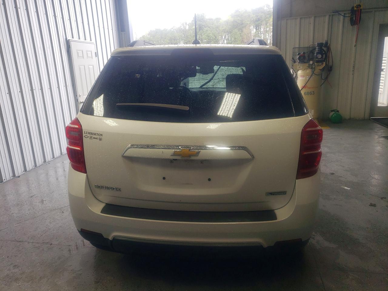 2017 CHEVROLET EQUINOX PREMIER photo 11