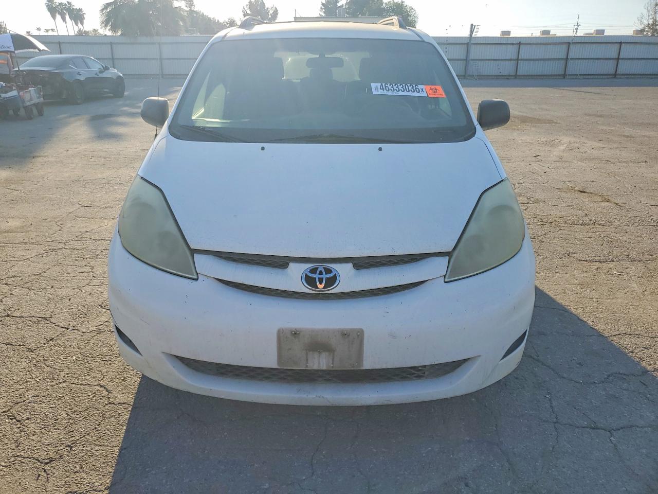 2006 TOYOTA SIENNA LE 8 PASSENGER photo 13