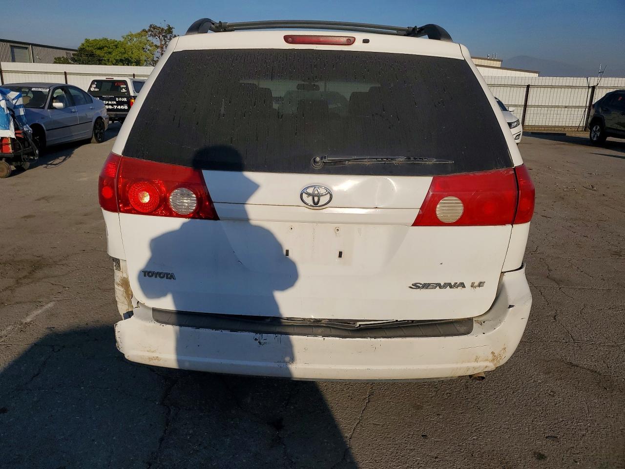 2006 TOYOTA SIENNA LE 8 PASSENGER photo 16