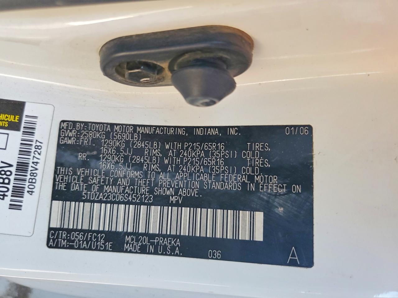 2006 TOYOTA SIENNA LE 8 PASSENGER photo 37