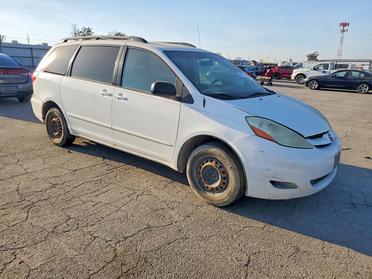 2006 TOYOTA SIENNA LE 8 PASSENGER photo 10