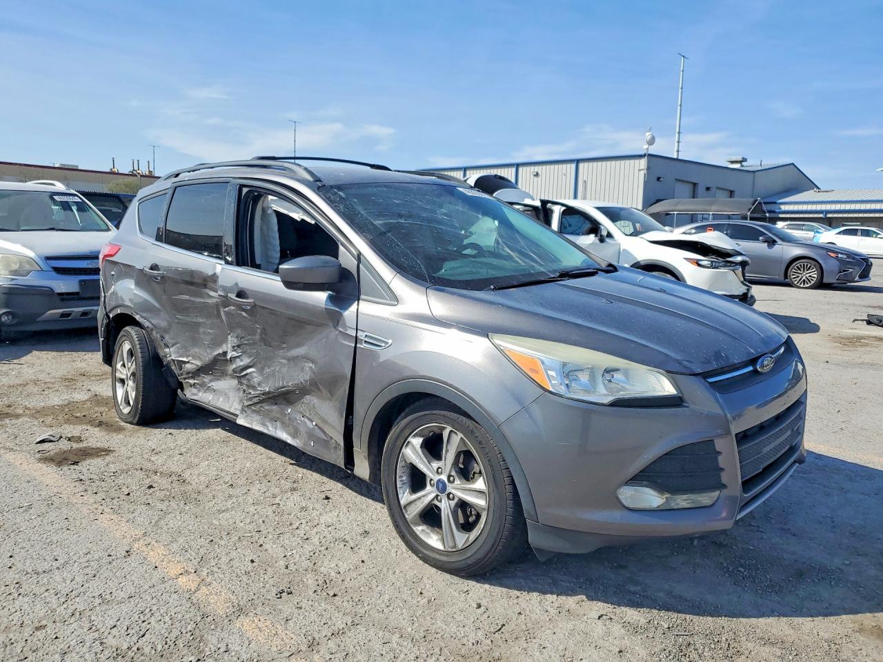2014 FORD ESCAPE SE photo 4